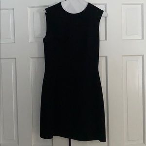 Black, french connection, super flattering